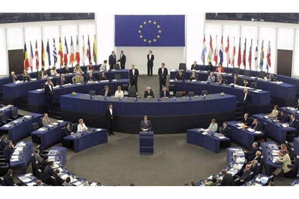 پارلمان اروپا توقف قتل عام غزه را مشروط به اجرای خواسته های قاتلان نمود!